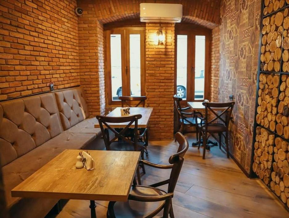 Epic Meidan Hotel Tbilisi Bagian luar foto
