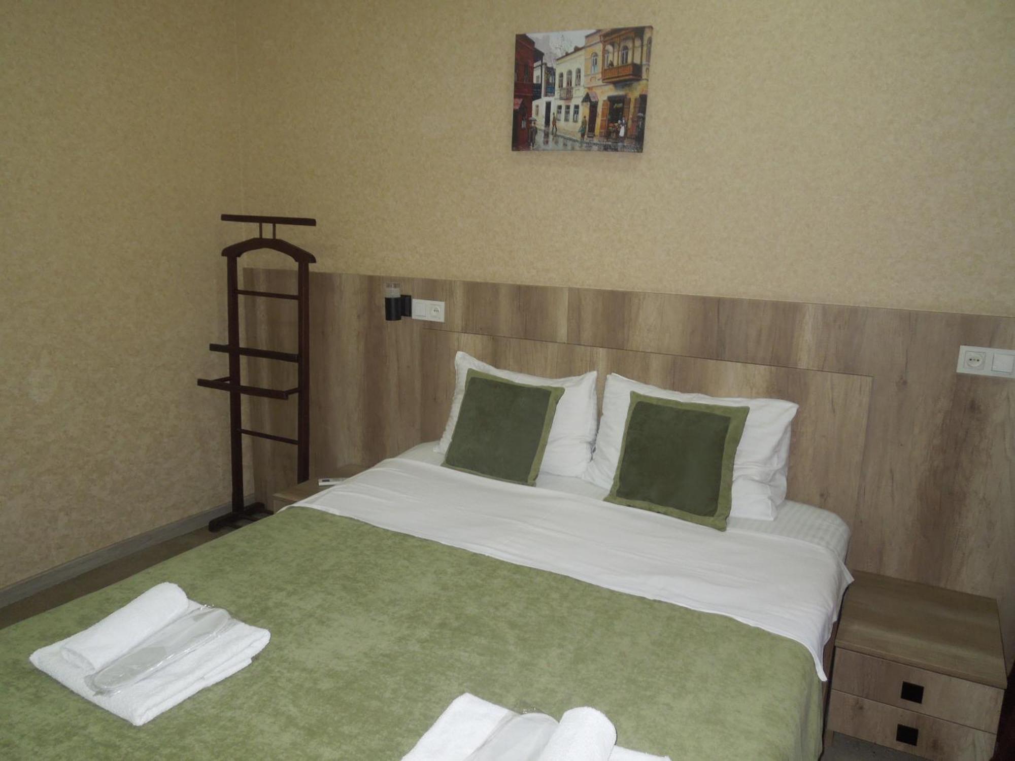 Epic Meidan Hotel Tbilisi Bagian luar foto