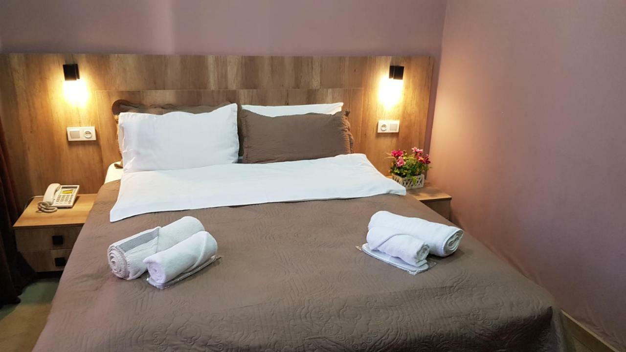 Epic Meidan Hotel Tbilisi Bagian luar foto