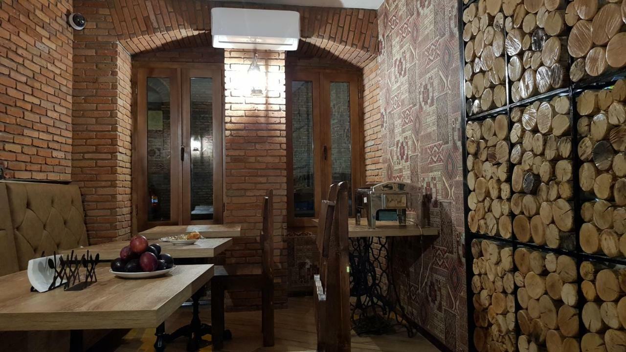 Epic Meidan Hotel Tbilisi Bagian luar foto